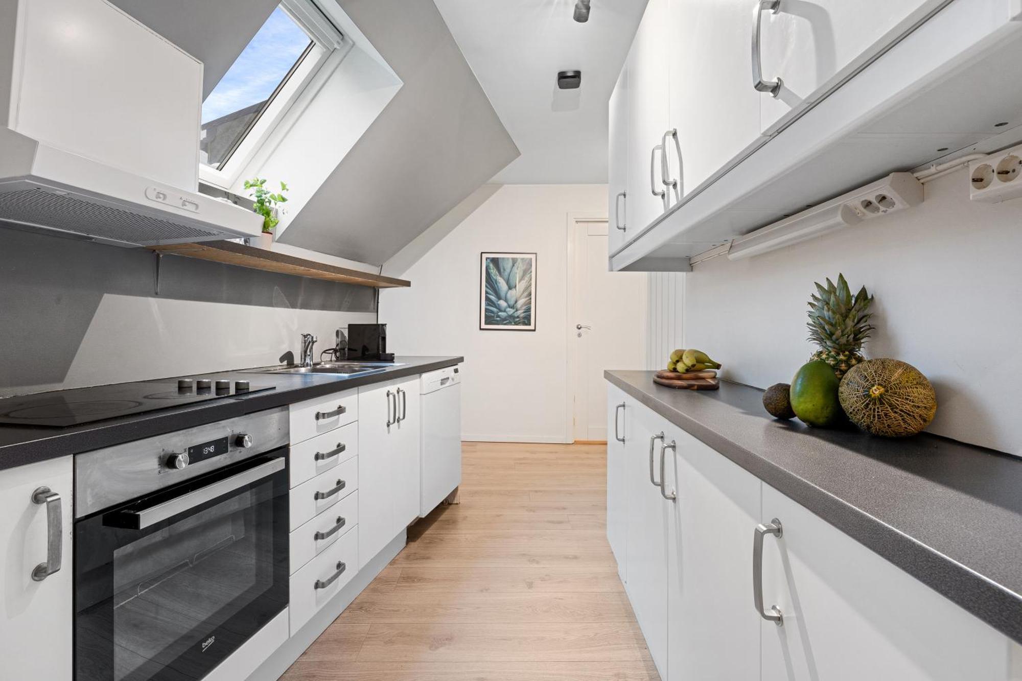 100Sqm 5Br Behind Bryggen - King Beds - Family Friendly Διαμέρισμα Μπέργκεν Εξωτερικό φωτογραφία